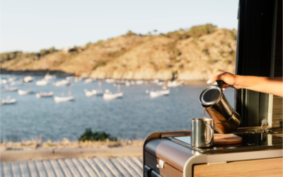 Camper vs autocaravana: diferencias, precios y cuál elegir